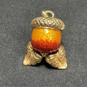 Estee Lauder Gold Acorn solid perfume compact